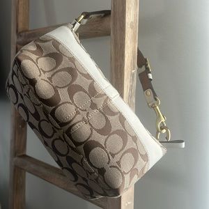 Excellent mini COACH bag